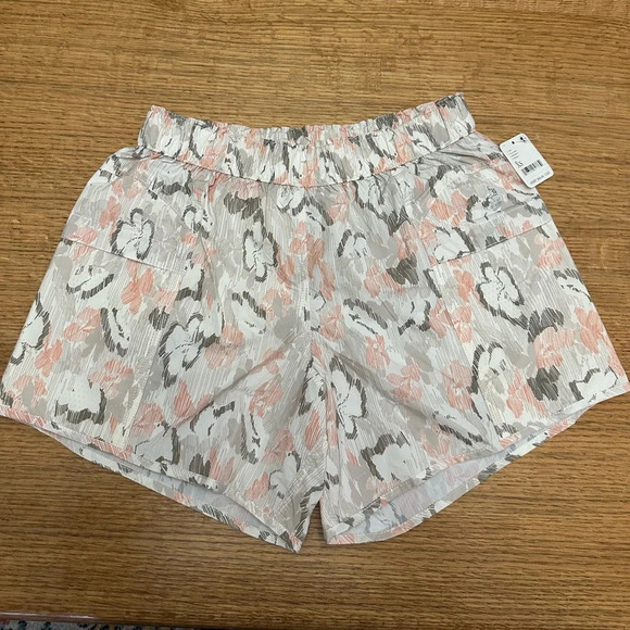 Free People Movement NWT In The Wild Printed Shorts sz XS $68 MSRP - Picture 16 of 16